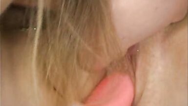 Deutsche Blonde lesben ficken Ihre dreckigen Fotzen - 14 image