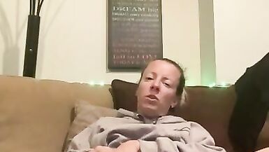 No Makeup Milf Masturbates In Leggings, Boots, and Camo Panties - 7 image