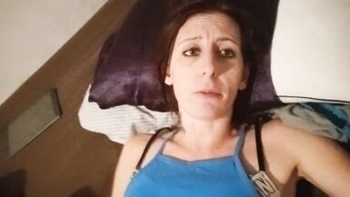 Orgasmo con rotolamento degli occhi papà mangia la mia figa così tanto bene - 12 image