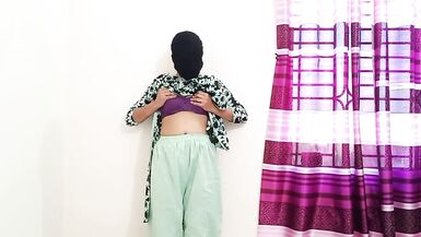 Garments girl Ritu Sen masturbated with ice cream - 2 image