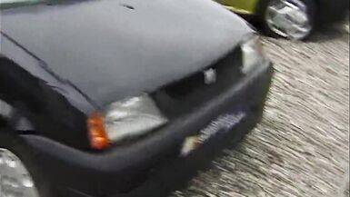 Reporter testet Schamgrenze der Deutschen Frau - 3 image