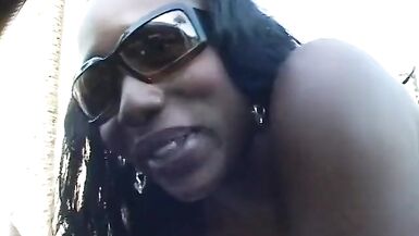 Black hooker gets her cunt slammed on couch