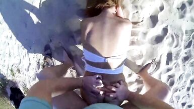 Beach walk turns into squirt and dick riding - 6 image