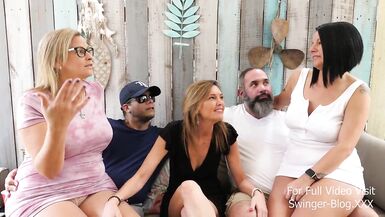 Wives Fuck in the Shower While Husbands Film FetSwing Diarie - 8 image
