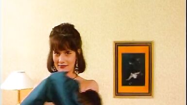 Hmaburger Escort Milf Call and Fuck 0178-34323XX - 2 image
