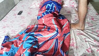 Pati Ke Kaam Par Jane Ke Baad Padosi Se Chudaya -Fireecouple - 2 image