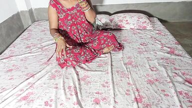 Pati Ke Kaam Par Jane Ke Baad Padosi Se Chudaya -Fireecouple - 3 image