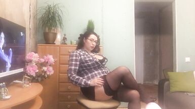 Jouer avec les seins ,Fellation ,Jouer avec les pieds ,Jouer avec la chatte ,Jouer avec les jouets ,Jouer avec les rôles ,Jouer avec lorgasme dune jeune femme !