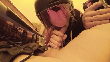 Elle me suce encore dans un téléski, Amateur Couple Blow Job