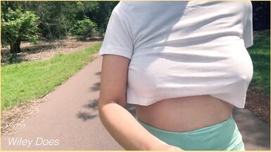 Moglie amatoriale allaperto nudo jogging pubblico | Risky pubblico osare - 5 image