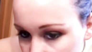 Seksi İnanılmaz Vücuttan Büyük Boob Handjob Agian Yapıyor - 5 image