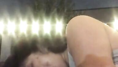 She suck that dick outside - 9 image