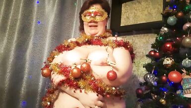 XXXmas、クリスマスツリーのような服を着て口移しで吸われる - 8 image