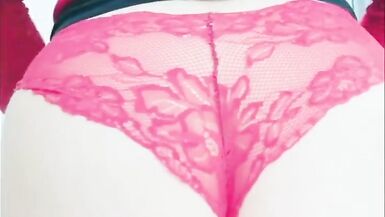 Milf mexicana sexy fazendo show de striptease no seu escritório - 4 image