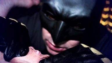 ASMR  BAT-COCK-MAN  PUSSY-CATWOMAN-EATER Clit Lick - Alara Decker & CKing - 5 image