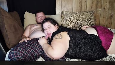 Güzel BBW MILF SUCK için JUICY HARD COCK ile uyandı!!!! Hepsini YUTAR!! - 8 image