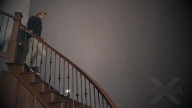 Alexis Fawx gibt ihrem Stiefsohn nach und bekommt einen Creampie - 1 image