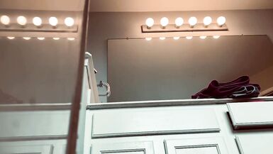 Ma belle-mère a le plus beau cul ! Caméra espionne - 2 image