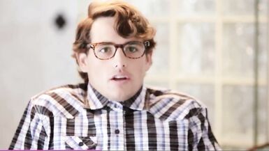 La meilleure mère poilue cherche à avoir des relations sexuelles douloureuses avec son beau-fils