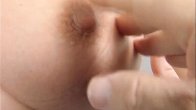 1,75m blonde Schoenheit schiebt sich XXL Dildo in die Moese - 4 image