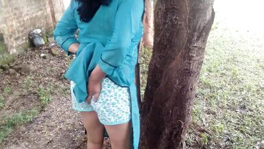 Sonali Bhabhi Showing Her Big Ass In Jungle XXX Ass Show - 15 image