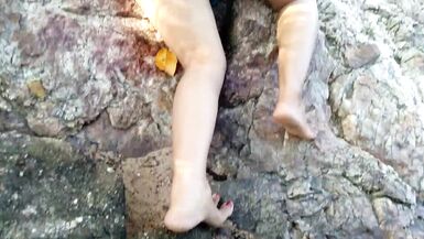 Sonali Bhabhi Showing Her Big Ass In Jungle XXX Ass Show - 6 image