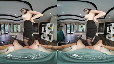 VR BANGERS Wet Mature Pussy To Try Out VR Porn - 6 image