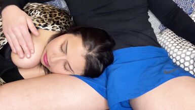 COLOMBIAN MOM SQUEEZES HER STEPSON SURPRISE CUMSHOT! 4k - 3 image