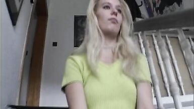 Blondine und 2 Herren die Pfaenden wollen - da geht doch was - 3 image