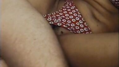 Ebony stars fight for one lucky guy's strong cucumber - 5 image