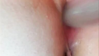 Pink creamy pussy bbw milf SQUIRTS on accident while Daddys at work - 15 image