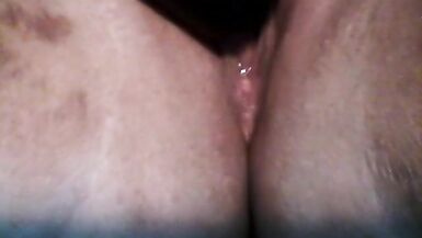 BBW cums with hitatchi
