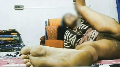 Mallu bhabhi showings on video call cheating her husband - 12 image