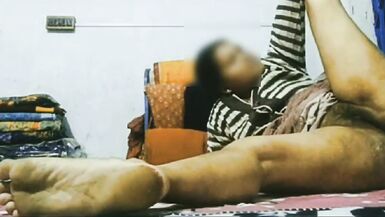 Mallu bhabhi showings on video call cheating her husband - 13 image