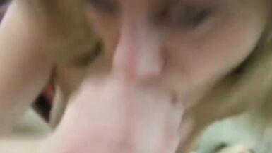 Blowjob From A Very Experienced MILF Cock Blowing - 4 image