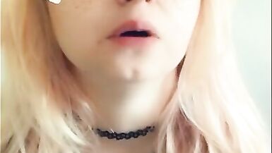 Bonjour, réveillez-vous et cuisinez avec ces nichons !