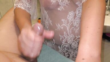 DICK LOVER MILF SWALLOW CUM IN THE BATHROOM - 7 image