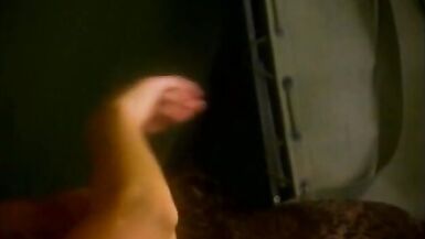 Kıvrımlı esmer derin anal delme alır ve ardından yükü yutar - 3 image