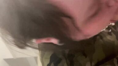 Cameo slut gets fucked in hotel. - 10 image