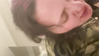 Cameo slut gets fucked in hotel. - 11 image