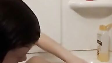 shaving my sexy legs with pink disposable razor - 10 image