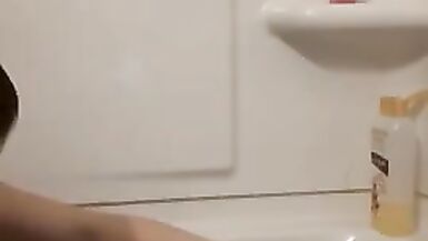 shaving my sexy legs with pink disposable razor - 14 image