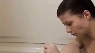 shaving my sexy legs with pink disposable razor - 6 image