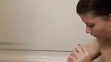 shaving my sexy legs with pink disposable razor - 8 image