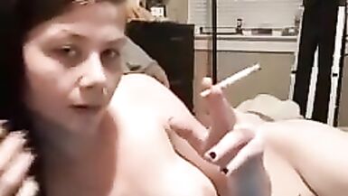smoking on bed - 4 image