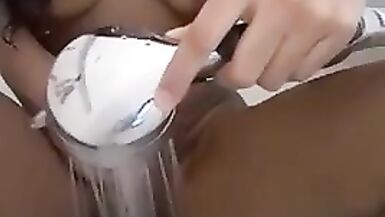 Using my shower detachable head to cum hard!! - 3 image