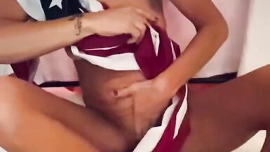 Dani a fazer sexo oral - 6 image