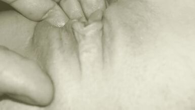 Fingerfuck my Wife Sun2fun et puis il frappe à la porte - 12 image