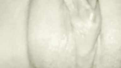 Fingerfuck my Wife Sun2fun et puis il frappe à la porte - 5 image