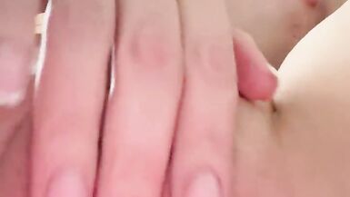 Masturbation of a wet pussy of a sexy bitch close up - 10 image